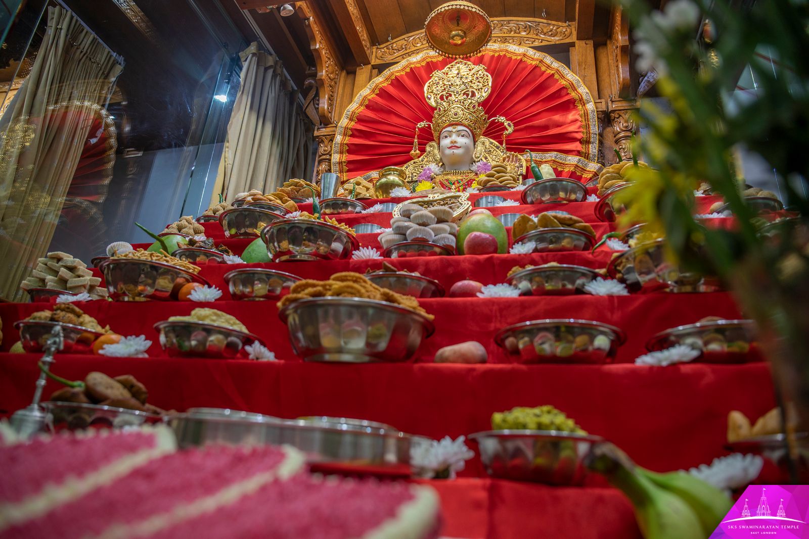 ©1987-2017 SKS Swaminarayan Temple East London